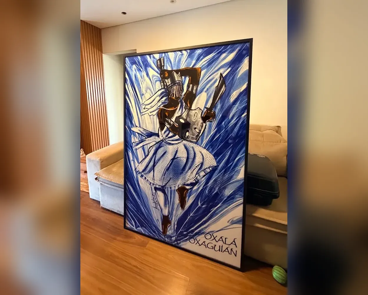 Tela grande de Oxalá Oxaguian em azul e branco com moldura caixa preta
